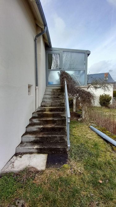 Maison a vendre Neussargues en Pinatelle 15170 Cantal 99 m2  95800 euros