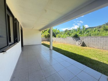 Maison a vendre Sainte-Clotilde 97490 Réunion 104 m2 4 pièces 399000 euros