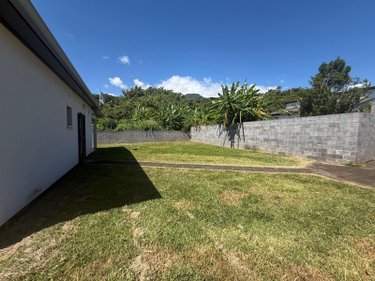 Maison a vendre Sainte-Clotilde 97490 Réunion 104 m2 4 pièces 399000 euros