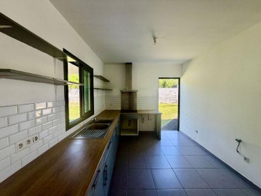 Maison a vendre Sainte-Clotilde 97490 Réunion 104 m2 4 pièces 399000 euros