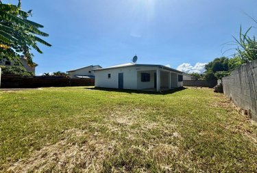 Maison a vendre Sainte-Clotilde 97490 Réunion 104 m2 4 pièces 399000 euros