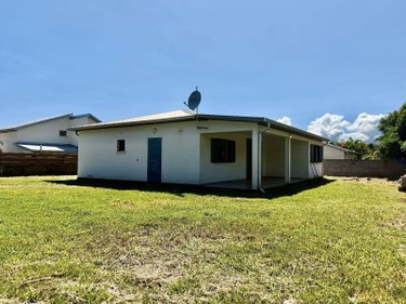 Maison a vendre Sainte-Clotilde 97490 Réunion 104 m2 4 pièces 399000 euros