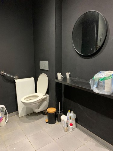 Location fonds et murs commerciaux Bailleul 59270 Nord 90 m2  1005 euros