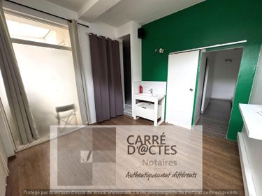 Fonds et murs commerciaux a vendre Caveirac 30820 Gard 75 m2  189000 euros