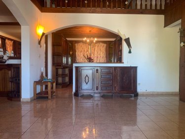 Maison a vendre Les Avirons 97425 Réunion 180 m2  509300 euros