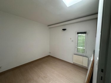 Location fonds et murs commerciaux Pessac 33600 Gironde  750 euros