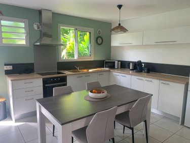 Location maison La-Riviere 97421 Réunion 89 m2 4 pièces 1021 euros