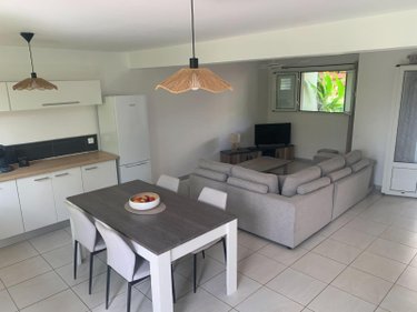 Location maison La-Riviere 97421 Réunion 89 m2 4 pièces 1021 euros