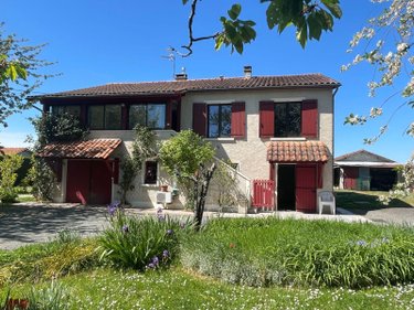 Maison a vendre Lusignac 24320 Dordogne 164 m2  161570 euros