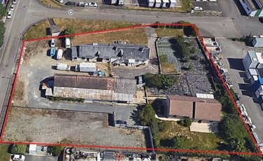 Fonds et murs commerciaux a vendre Le Mans 72000 Sarthe  336000 euros