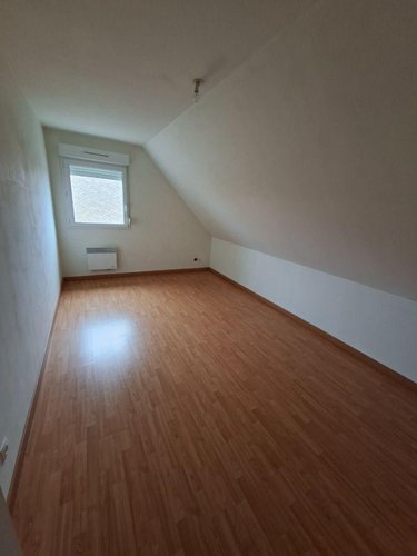 Location maison Hazebrouck 59190 Nord 98 m2  990 euros