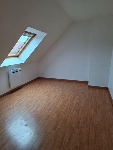 Location maison Hazebrouck 59190 Nord 98 m2  1050 euros