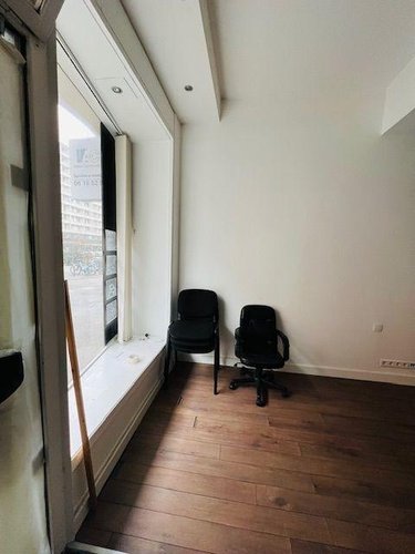 Fonds et murs commerciaux a vendre Chambéry 73000 Savoie 60 m2  20000 euros