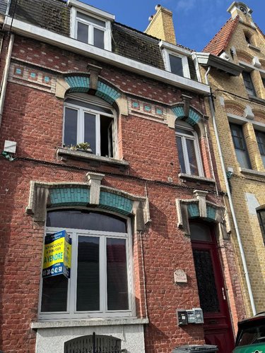 Immeuble a vendre Rosendael 59240 Nord 120 m2  291400 euros