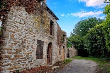 Maison a vendre Le Hinglé 22100 Côtes-d'Armor 180 m2 10 pièces 228580 euros