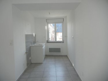 Location maison Juvigny 02880 Aisne 79 m2 3 pièces 618 euros