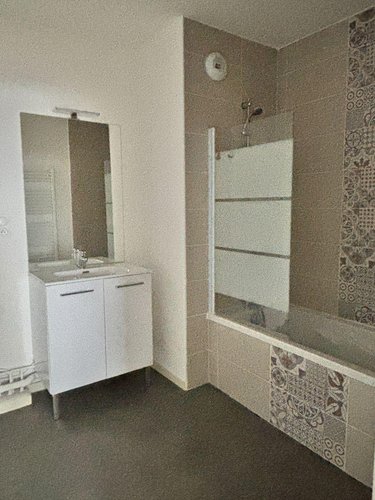 Appartement a vendre Fougères 35300 Ille-et-Vilaine 59 m2 3 pièces 219140 euros