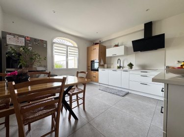 Maison a vendre Génissac 33420 Gironde 135 m2 7 pièces 343350 euros