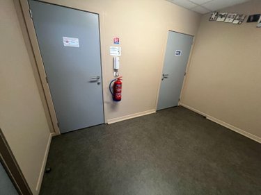 Location fonds et murs commerciaux Téteghem-Coudekerque-Village 59229 Nord 71 m2  860 euros