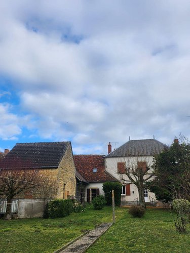 Maison a vendre Ourouer-les-Bourdelins 18350 Cher 218 m2 6 pièces 128040 euros