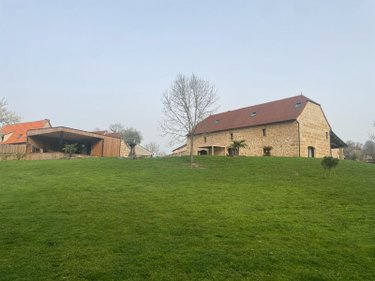 propriete a vendre Lacapelle-Marival 46120 Lot 250 m2 5 pièces 749000 euros