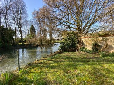 Divers a vendre Buzançais 36500 Indre 275 m2  96600 euros