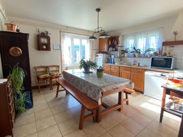 Maison a vendre Ladinhac 15120 Cantal 161 m2 8 pièces 201400 euros