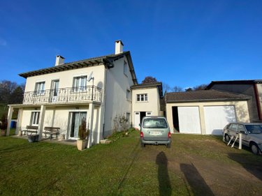 Maison a vendre Ladinhac 15120 Cantal 161 m2 8 pièces 201400 euros