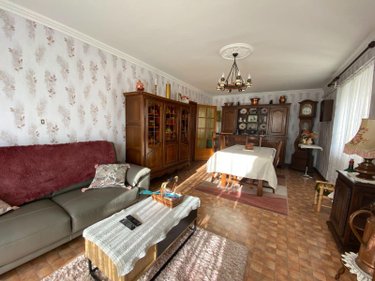 Maison a vendre Ladinhac 15120 Cantal 161 m2 8 pièces 201400 euros