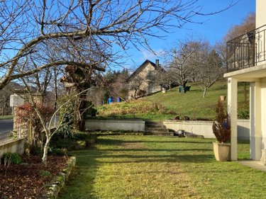 Maison a vendre Ladinhac 15120 Cantal 161 m2 8 pièces 201400 euros