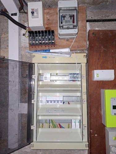 Maison a vendre Mellac 29300 Finistère 94 m2  146300 euros