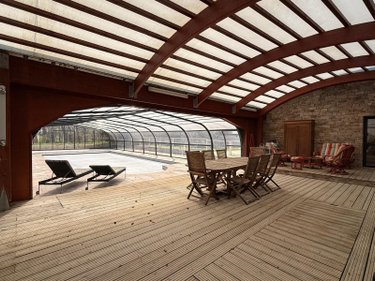 propriete a vendre Plouguin 29830 Finistère 232 m2 9 pièces 871150 euros