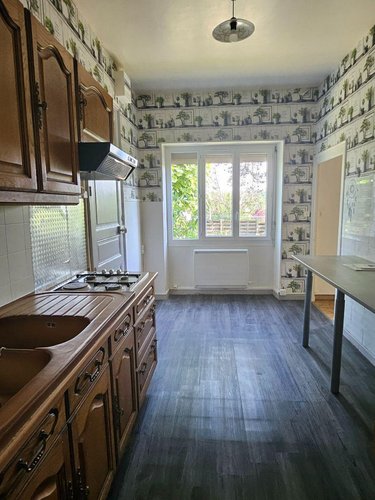 Maison a vendre La Celle 18200 Cher 229 m2 6 pièces 169720 euros