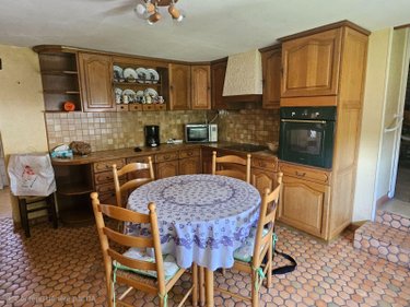 Maison a vendre La Celle 18200 Cher 229 m2 6 pièces 169720 euros