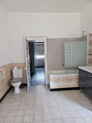 Maison a vendre La Celle 18200 Cher 229 m2 6 pièces 169720 euros