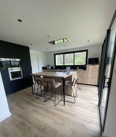 Location maison Châteaubourg 35220 Ille-et-Vilaine 156 m2 7 pièces 1250 euros