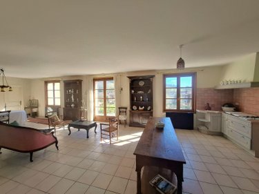 Maison a vendre Sauxillanges 63490 Puy-de-Dôme 239 m2 7 pièces 231000 euros