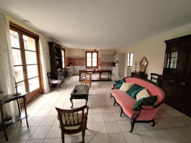 Maison a vendre Sauxillanges 63490 Puy-de-Dôme 239 m2 7 pièces 231000 euros