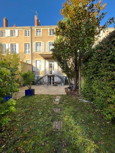 Maison a vendre Châteauroux 36000 Indre 190 m2 8 pièces 348240 euros