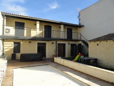 Maison a vendre Saint-Gilles 30800 Gard 140 m2 5 pièces 392200 euros