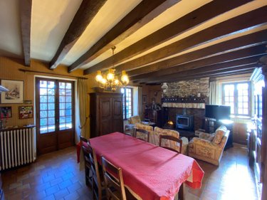 Maison a vendre Arpajon-sur-Cère 15130 Cantal 212 m2 8 pièces 339000 euros
