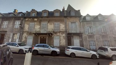 Immeuble a vendre Murat 15300 Cantal  106000 euros