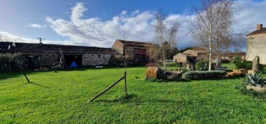 propriete a vendre Sainte-Gemme 79330 Deux-Sèvres 286 m2 8 pièces 299000 euros