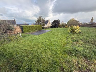 Terrain a batir a vendre Lampaul-Ploudalmézeau 29830 Finistère 621 m2  89225 euros