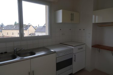 Location appartement Pleumeleuc 35137 Ille-et-Vilaine 58 m2 3 pièces 608 euros