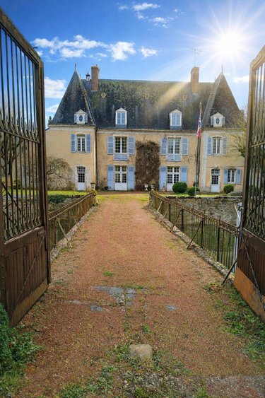 propriete a vendre Écommoy 72220 Sarthe 500 m2  1522500 euros