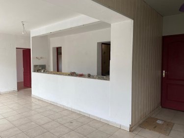 Maison a vendre Molinet 03510 Allier 135 m2  73960 euros