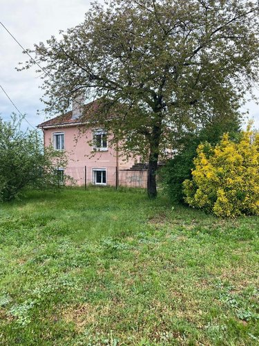Maison a vendre Molinet 03510 Allier 135 m2  73960 euros