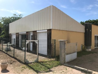 Maison a vendre Molinet 03510 Allier 135 m2  73960 euros