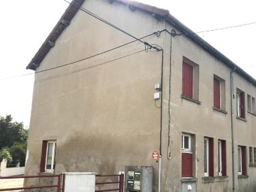 Immeuble a vendre Génelard 71420 Saône-et-Loire 279 m2  155000 euros